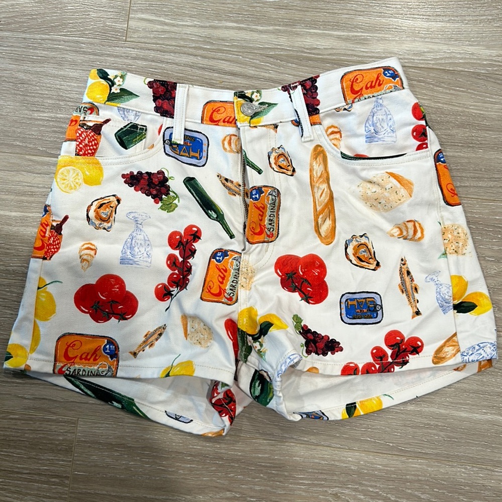 NWT! Lisa says gah shorts